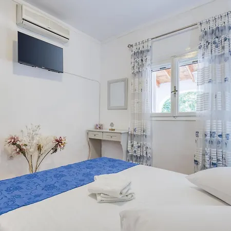 Διαμέρισμα Rossa - Hideaway By The Sea Δασιά