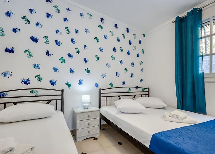 Rossa - Hideaway By The Sea Apartament